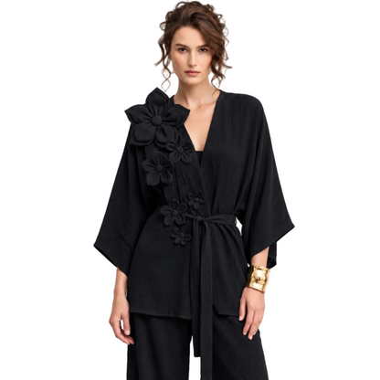 Çiçek Aplikeli Kısa Müslin Kimono